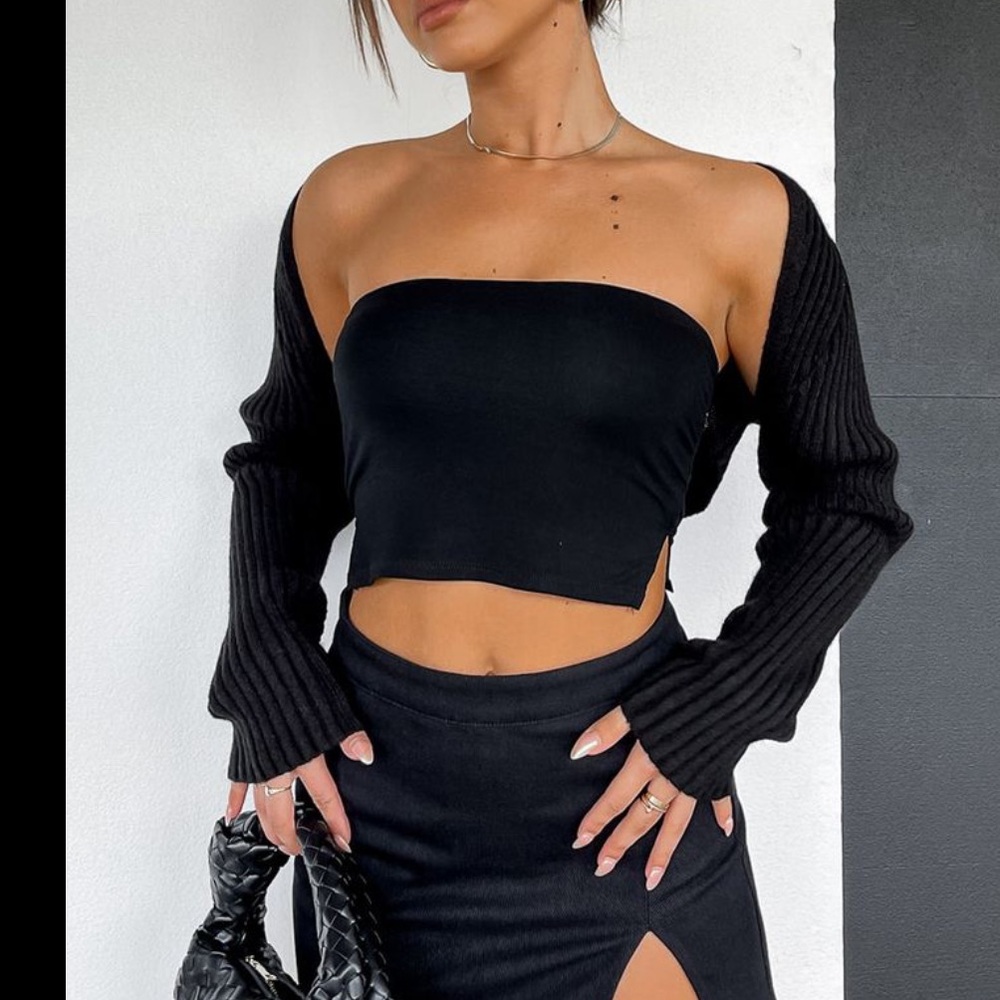 White Fox Boutique Black Mini Skirt